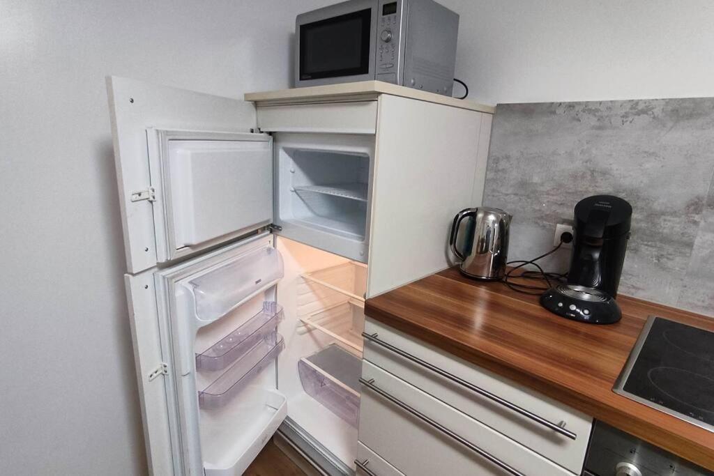Schoenes Gemuetliches Haus Toplage 프라인스하임 외부 사진